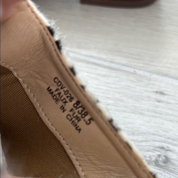 CL By Laundry Leopard Faux Fur Slip On Mule Heel. SIZE 8 - Picture 7 of 14